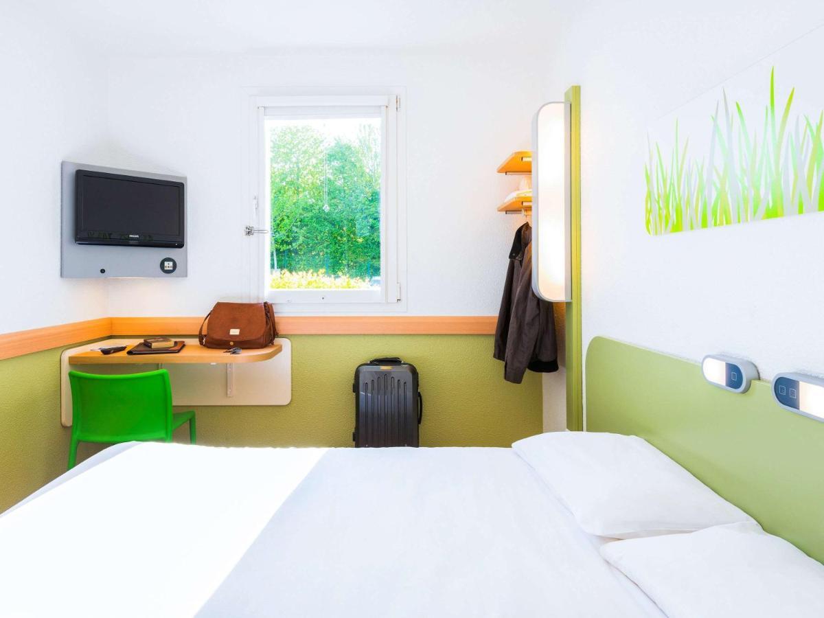 Ibis Budget Rennes Route De Saint Malo Montgermont ภายนอก รูปภาพ